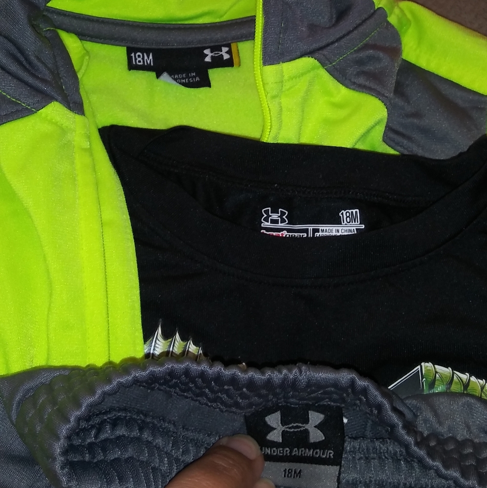 Boys 3piece under armour set size 18m